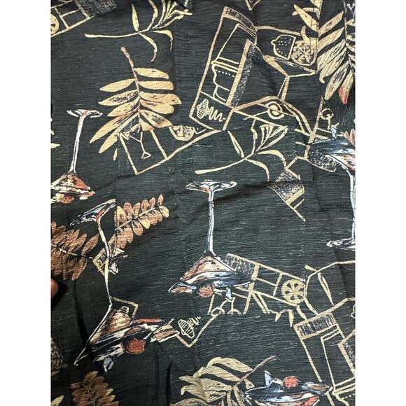 Ron Chereskin Rayon Shirt Mens M Beige Printed Short Sleeve Button Hawaiian V1 - Picture 3 of 5